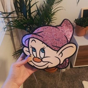 Danielle Nicole: Dopey Crossbody (Disney)